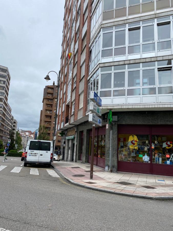 Ferienwohnung La Casa Del Marino Avilés Exterior foto